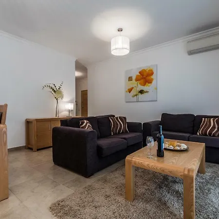 Centre - Luxury *