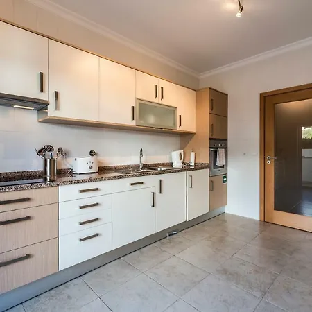 Centre - Luxury Apartment *